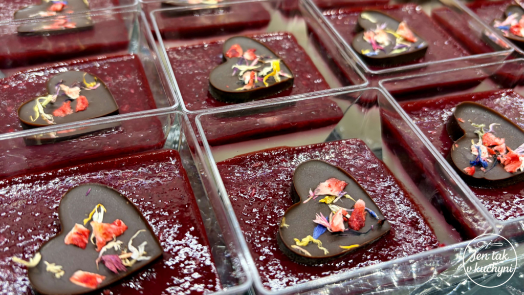 panna cotta s rozvarem
